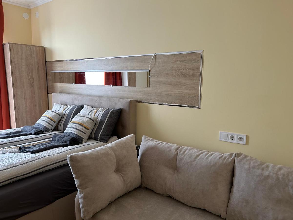 Harmony Apartments เอ็กเกอร์ ภายนอก รูปภาพ